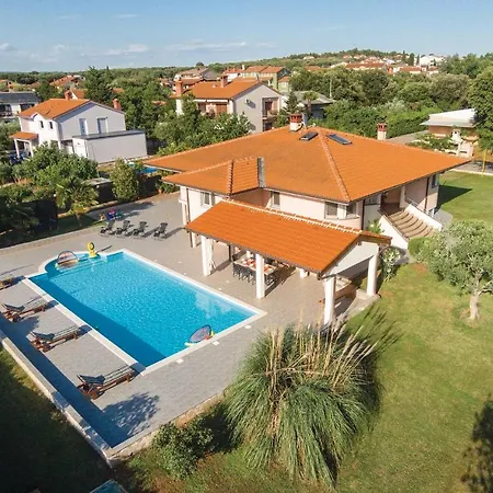 Prázdninový dům Luxurious In