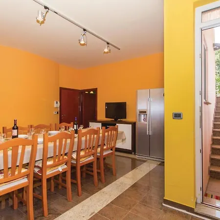 Gorgeous In With Wifi * Pula