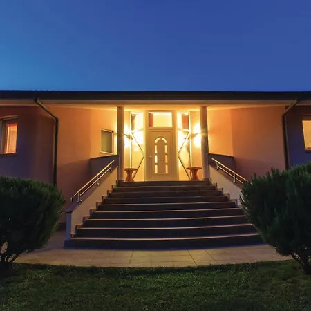 Prázdninový dům Luxurious In *