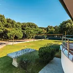 Hébergement de vacances Luxurious In *