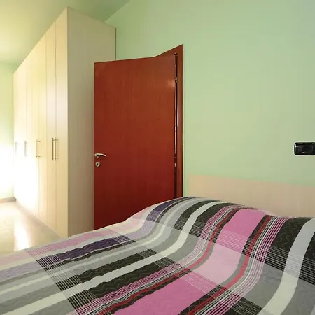 Holiday home Stunning Home In Pula With Kitchen Pula