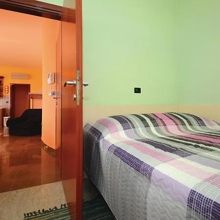 Gorgeous Home In Pula With Wifi * Pula