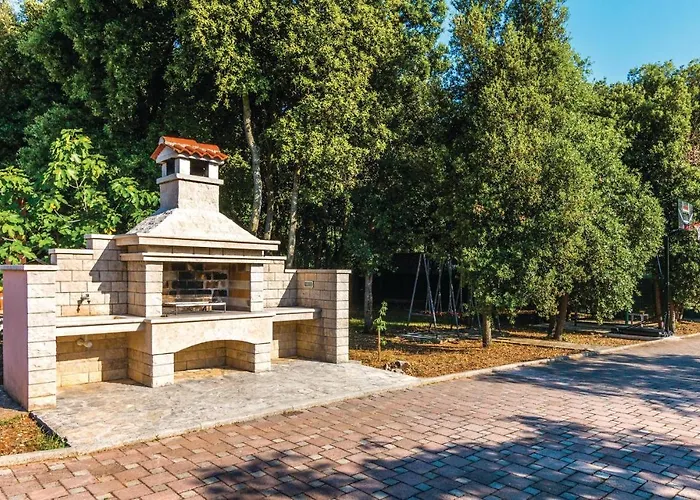 Holiday home Gorgeous Home In Pula With Wifi