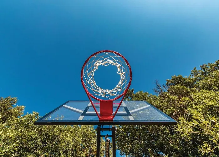 Gorgeous Home In Pula With Wifi * Pula