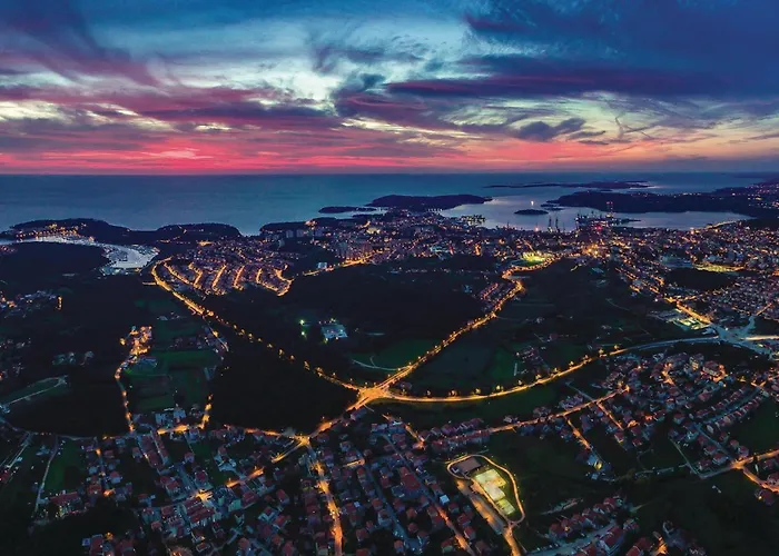 Gorgeous Home In Pula With Wifi * Pula