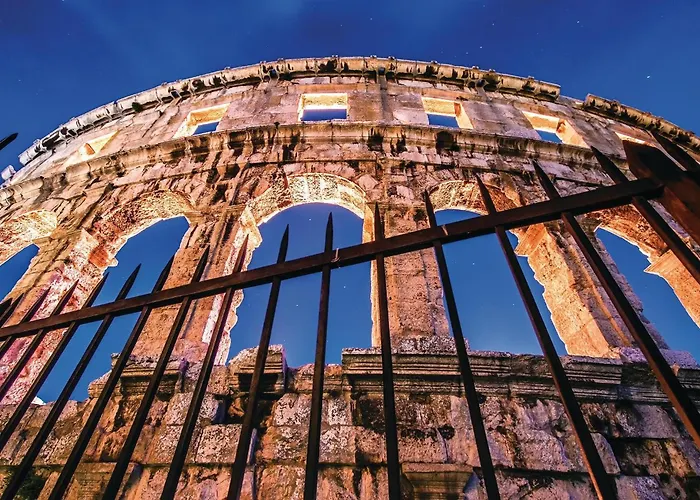 Gorgeous Home In Pula With Wifi